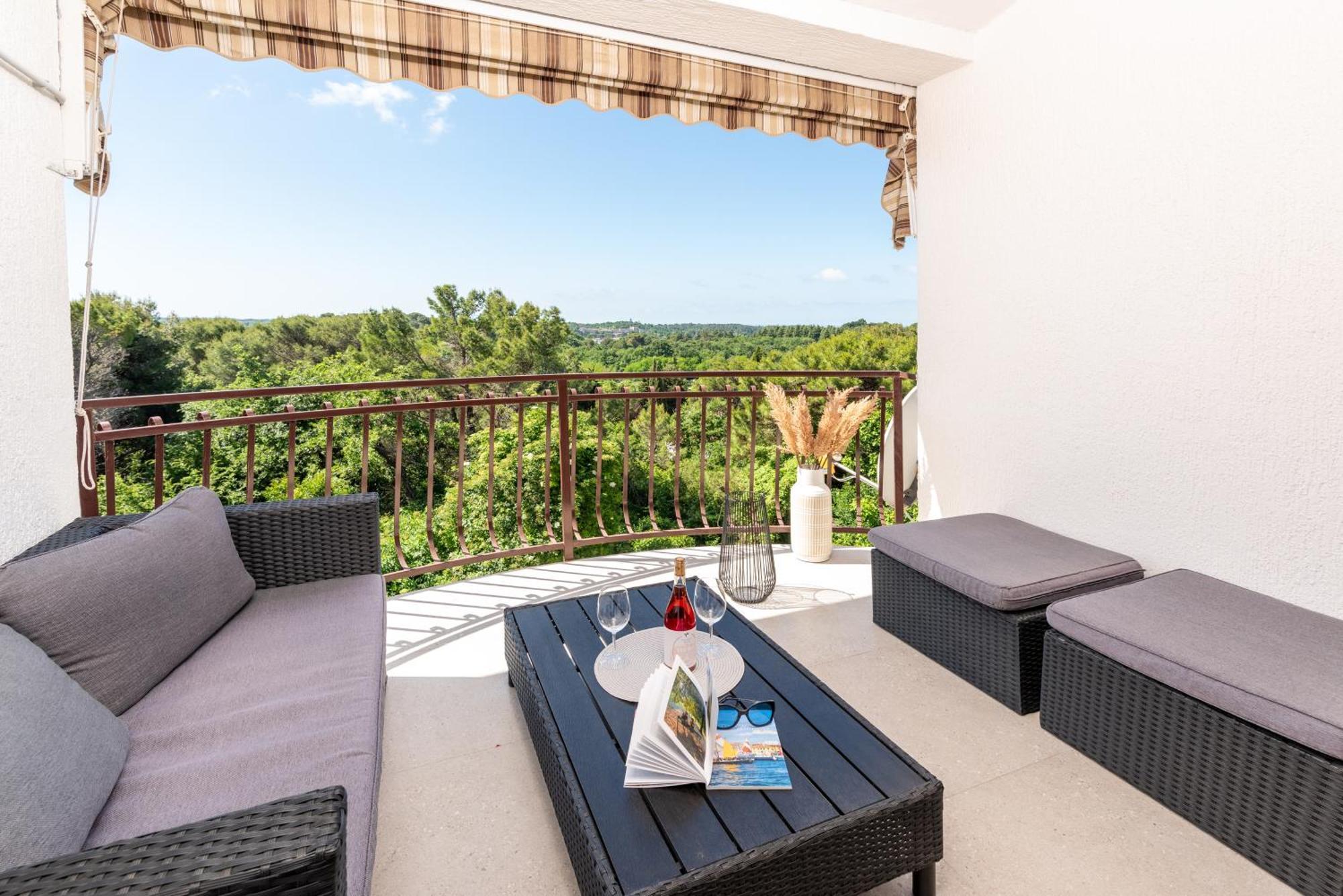 Premium Suite Kala Sea View 波雷奇 外观 照片